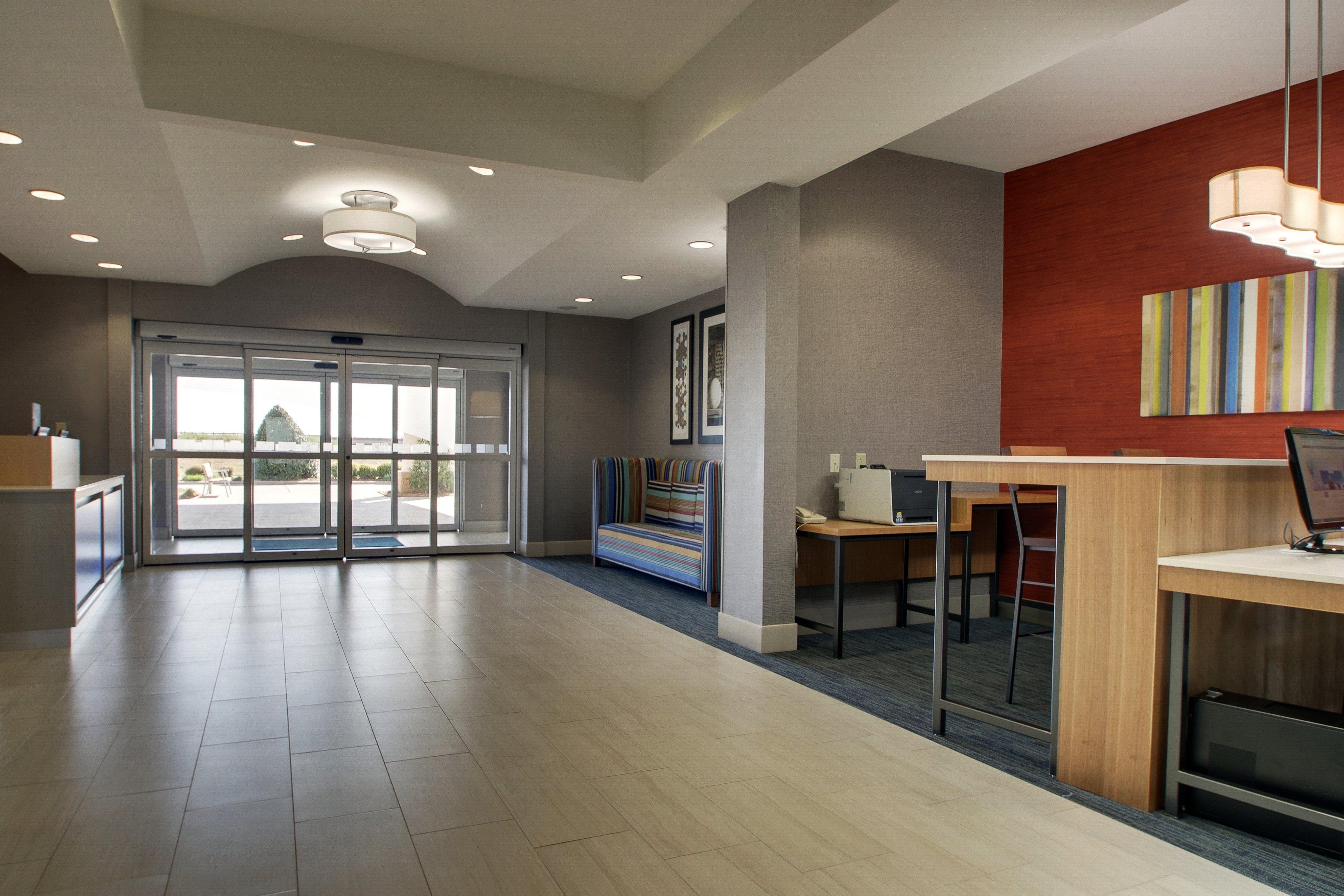 Holiday Inn Express Vernon College Area Highway 287 By Ihg Zewnętrze zdjęcie